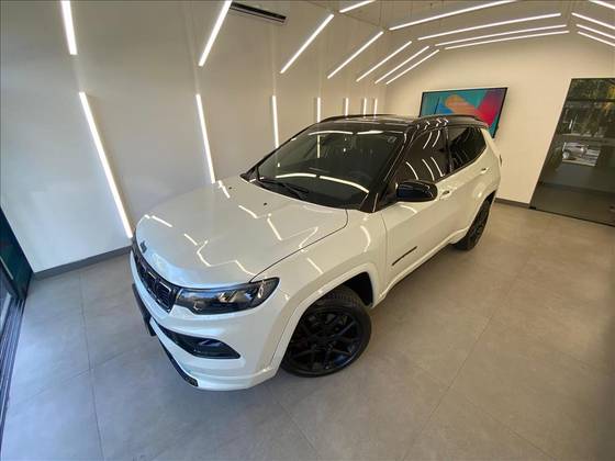 JEEP COMPASS 2.0 HURRICANE 4 TURBO GASOLINA BLACKHAWK AT9 JEEP COMPASS 2.0 HURRICANE 4 TURBO GASOLINA BLACKHAWK AT9